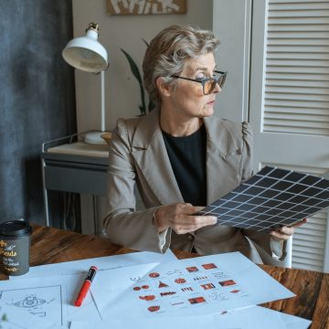 quanto guadagna un interior designer